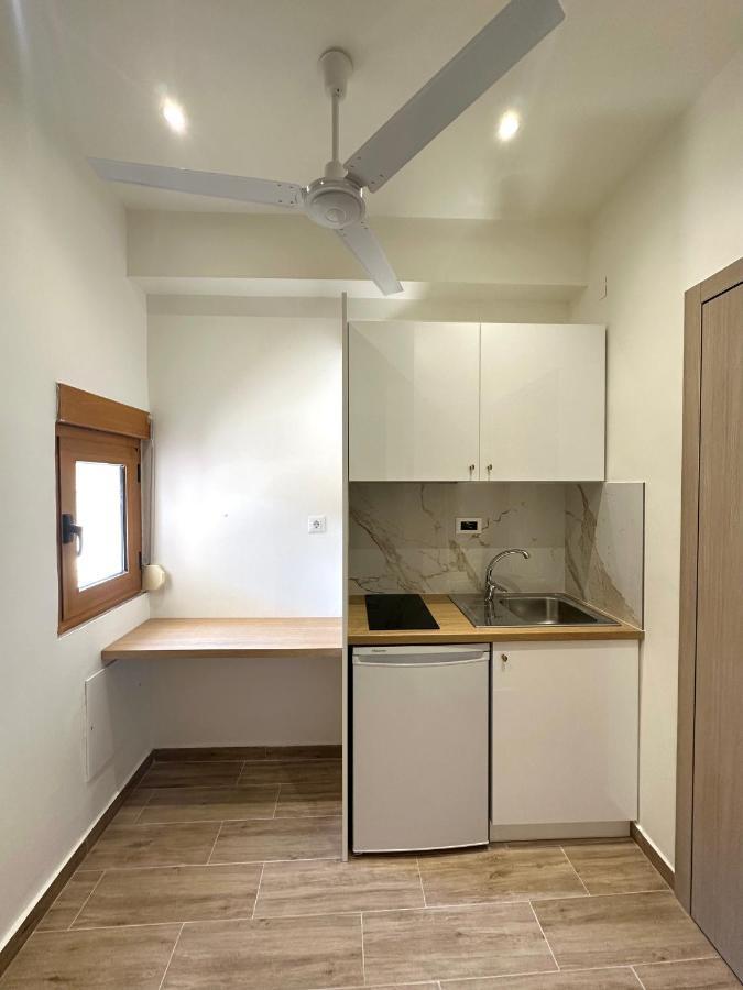 Lissos Rooms Sougia Bagian luar foto