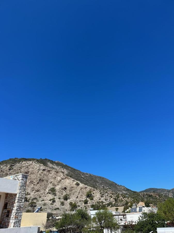 Lissos Rooms Sougia Bagian luar foto