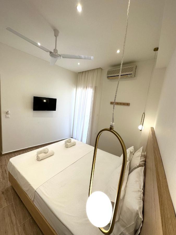 Lissos Rooms Sougia Bagian luar foto